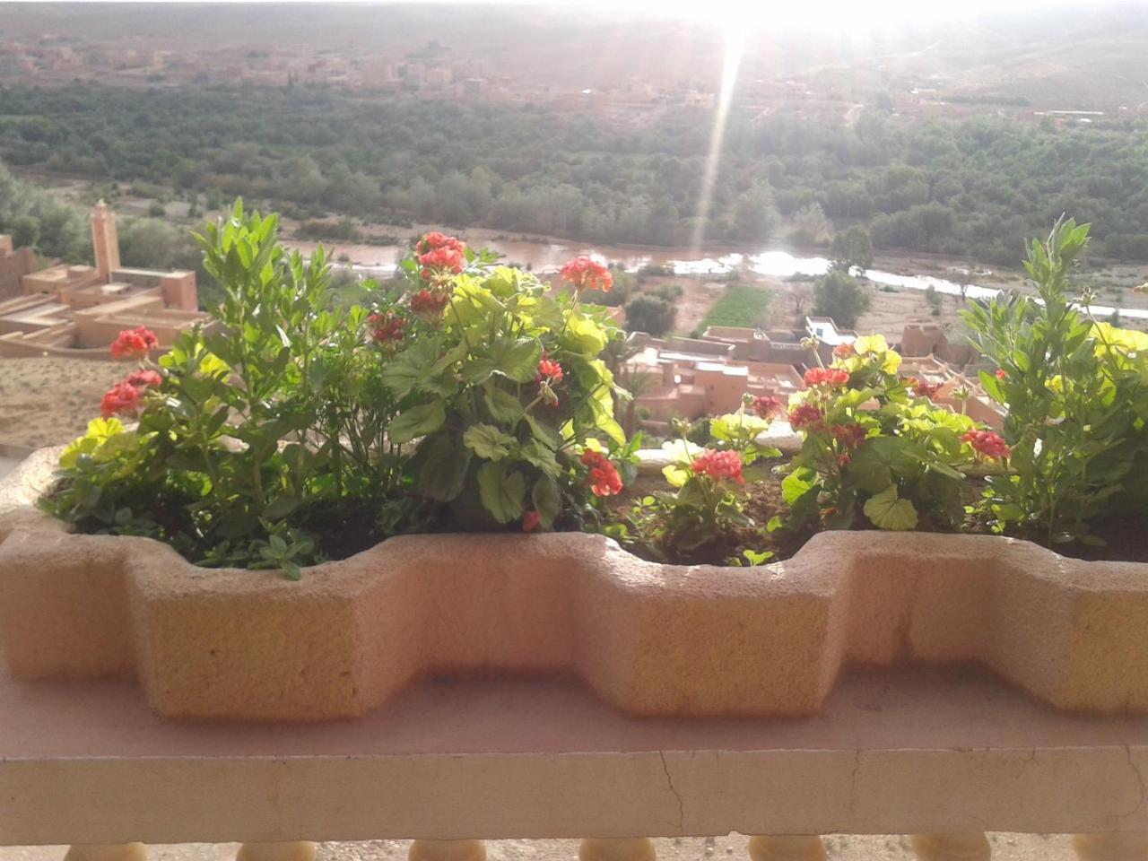 Hotel Almanader Boumalne Zewnętrze zdjęcie